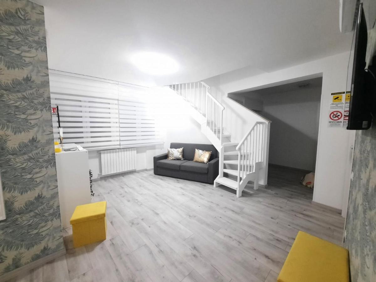 Guest House Tra Cielo E Mare Нетуно Екстериор снимка