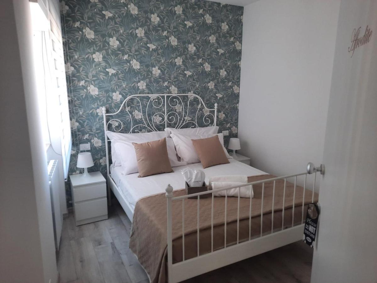 Guest House Tra Cielo E Mare Нетуно Екстериор снимка